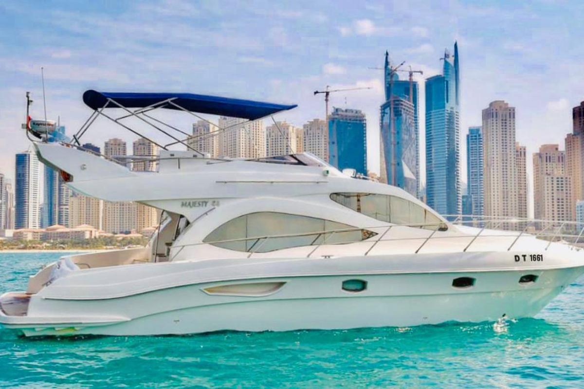 44 ft Luxury Majesty Birthday Yacht Dubai Interior