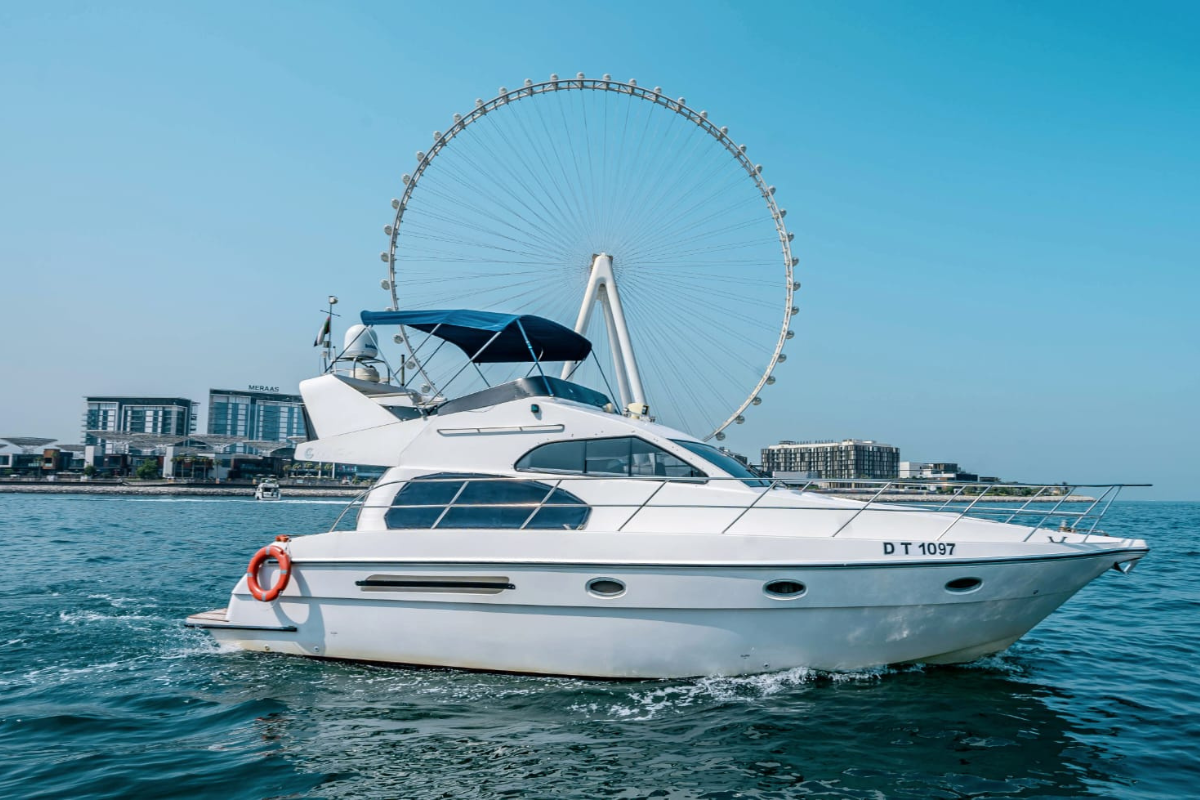48ft Golf Craft Private Yacht Charter Dubai