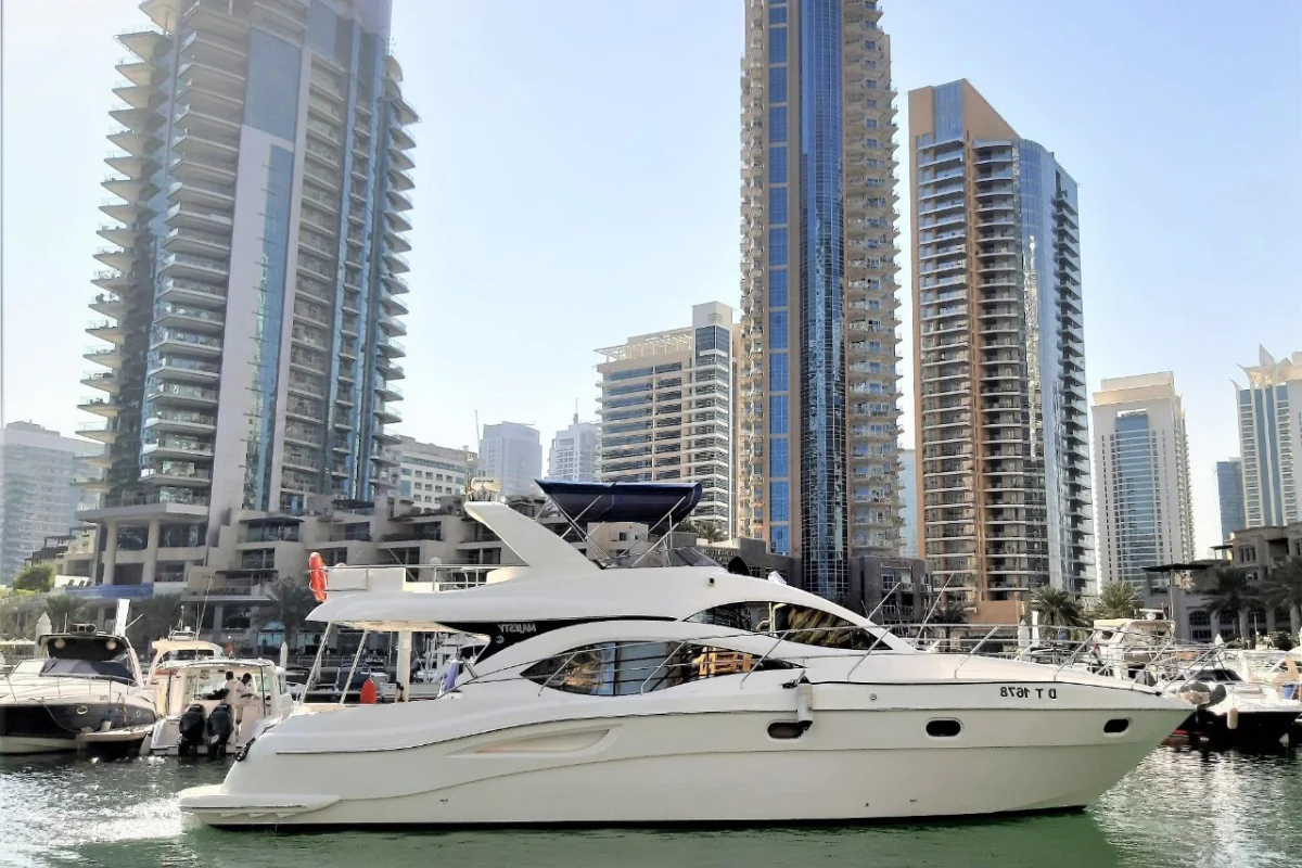 55ft Majesty Private Yacht Rental Dubai
