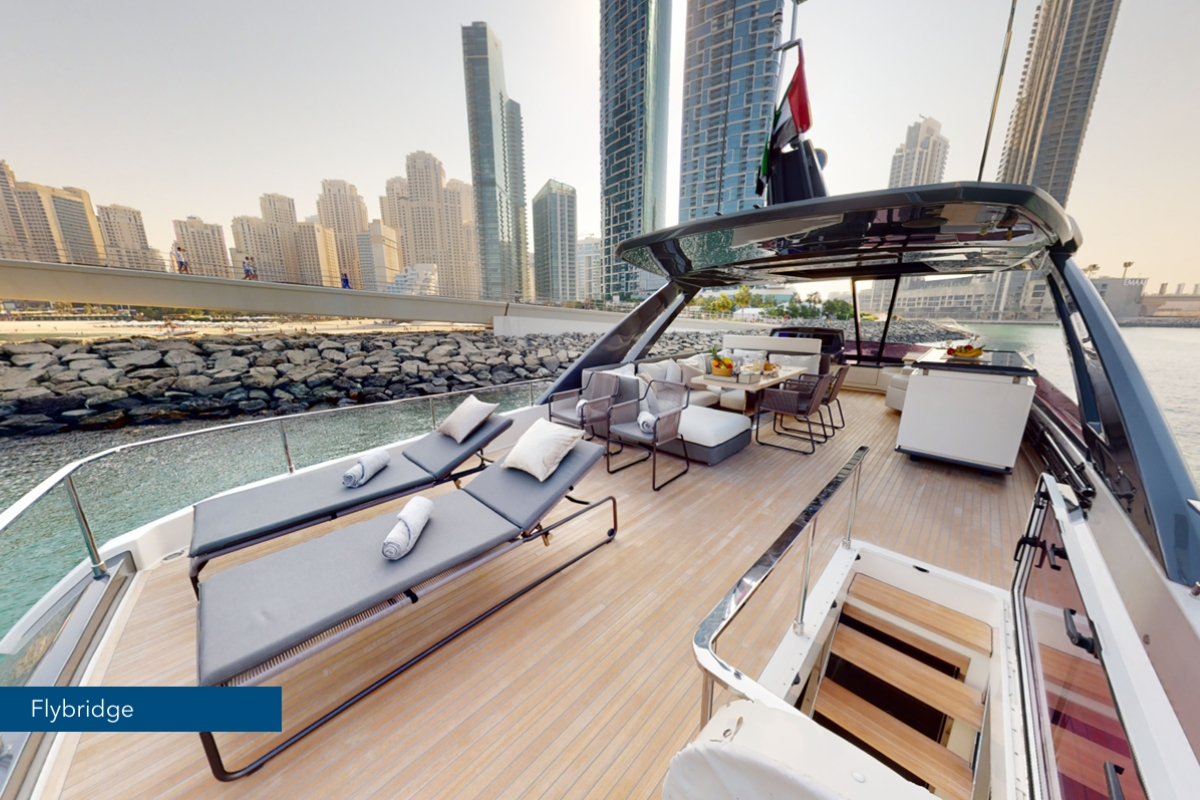 Ferretti 780 Interior