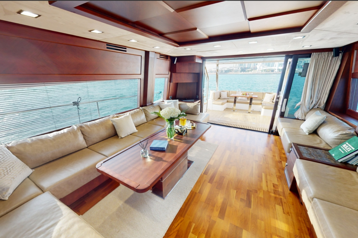 Galeon 780 Saloon