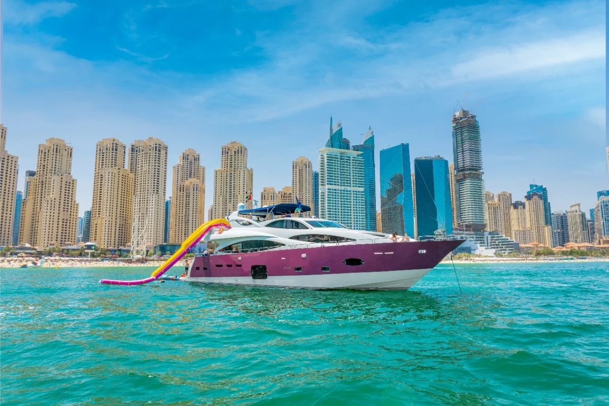 110 FT Kona Luxury Yacht Dubai