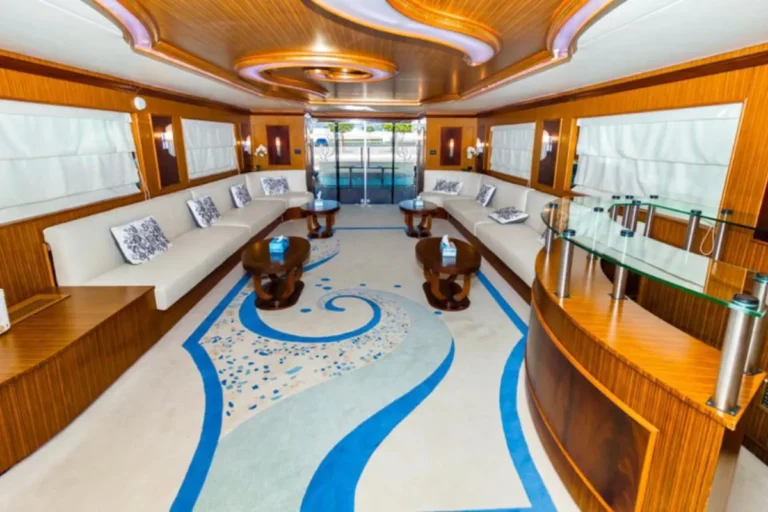 Gala 120 birthday yacht in Dubai (3)